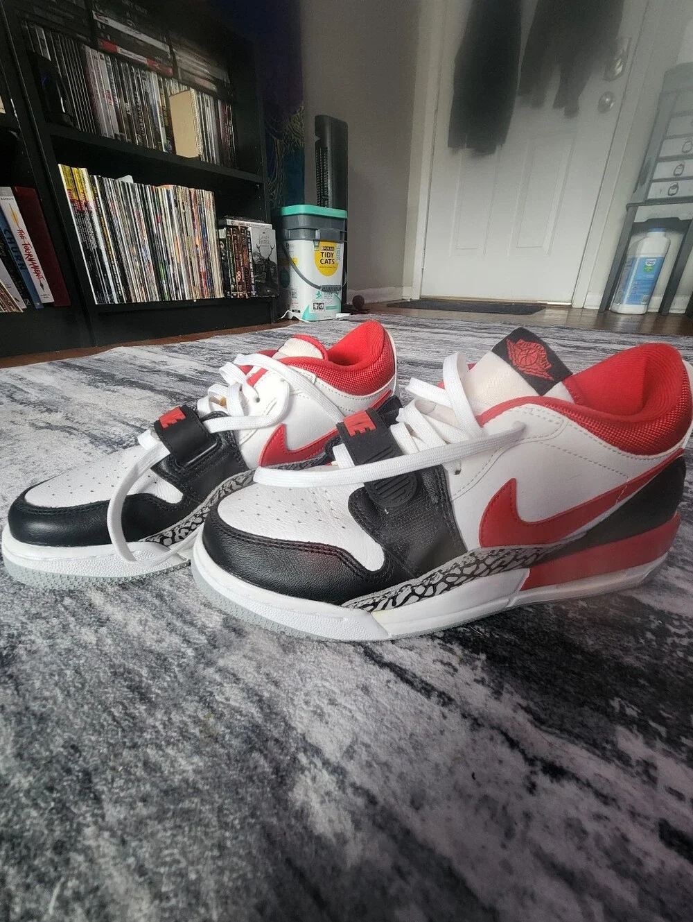Nike Air Force worn once
